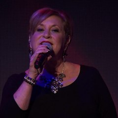 Sandi Patty