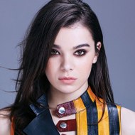 Hailee Steinfeld