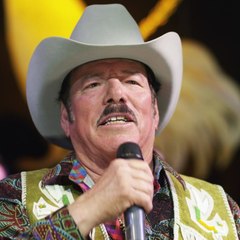 Lalo Mora