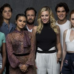 Riverdale Season 2 - Full Online