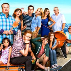 Modern Family Season 9\\ Premiere Series!