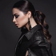 Samira Efendi Official