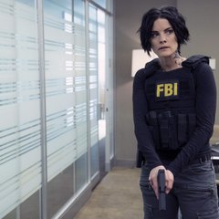 Blindspot [S03E01]
