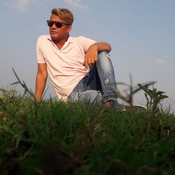 javid malek