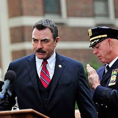Watch Blue Bloods