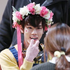 NFLYINGTV