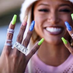 'Claws '{Season-2-Episode-4}|Blu-Ray-1080p