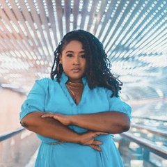 LAVONNE NICHOLS