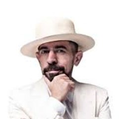 Okan Bayülgen tv100