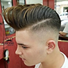 dm_c2f5f8b379f4be77d6e7264541b139e1
