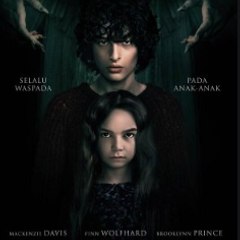 The Turning Movie (2022) - Mackenzie Davis,