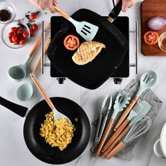 Jan Cooking