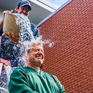 Humor Profesional HD