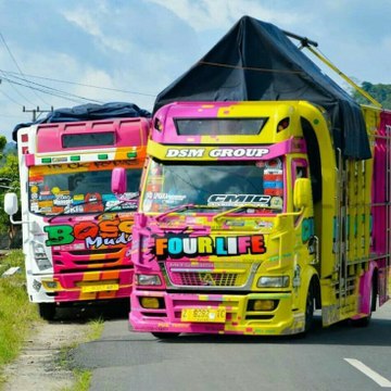 MOBIL TRUCK