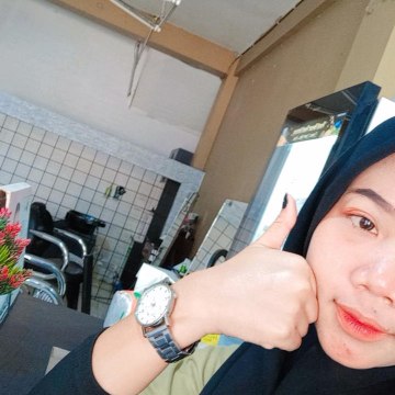 Harian Seleb