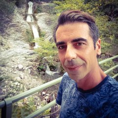 Thomas  Dimitrakopoulos