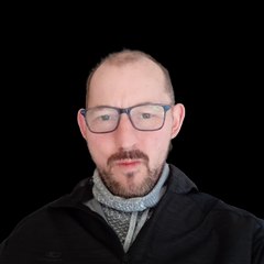 Un hymne ? non des hymnes !