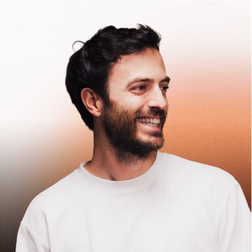 Valentin Raconte