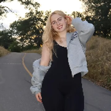 Hot  Lisa
