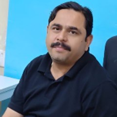 Haqiqat is jahn ki