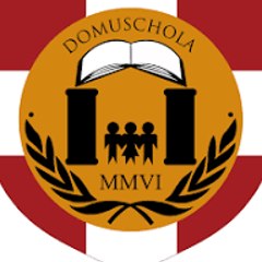 Domuschola International School