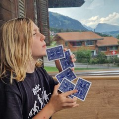 Arthur_magicien_kendama