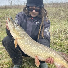Léo Rawfishing