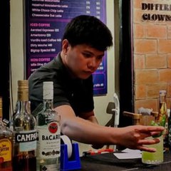DAILY BARTENDER
