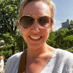 Dr Erin Nance Hands Surgery