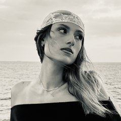lou-andréa ౨ৎ