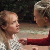 A Girls Guide to a Queen Bee Takedown 《film Full_》