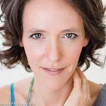 Delphine M.