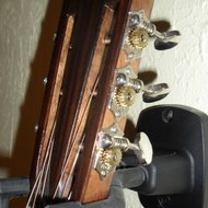 GUITARE ETUDE FINGERSTYLE. FINGERPICKING