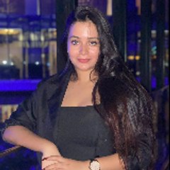 Saree Naari