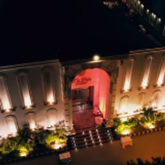 ROYAL BANQUET