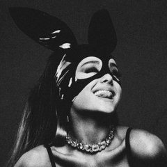 #$arianagrande