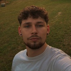 09_Romain