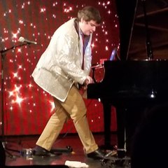 Lucien Piano