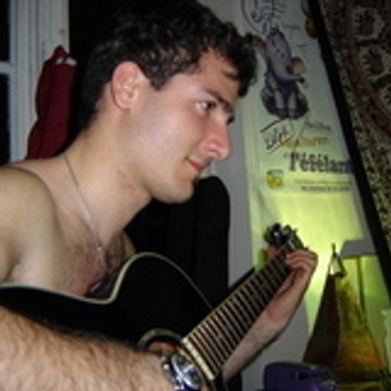 KellyGuil