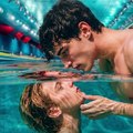 Swimming To Win My Bully's Love - [Film'Online]