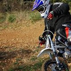 Damien Laetitia Bouyssou