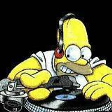 DJ KIRA