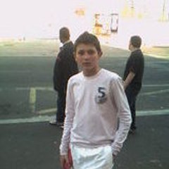 MIKE LE MOURI
