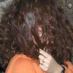 Nelly DEMOMENT