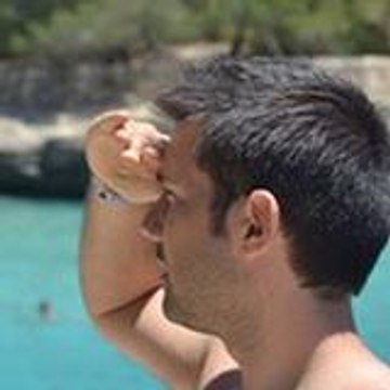 Alek Cendre Ho Megas