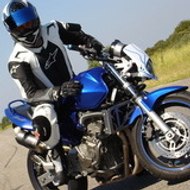 chris alias aie ma jambe