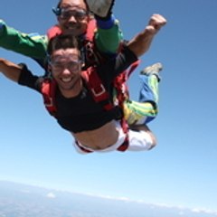 skyVIDEO Saut en Parachute dans le Tarn