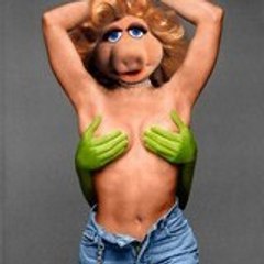 slinkyblondsexy