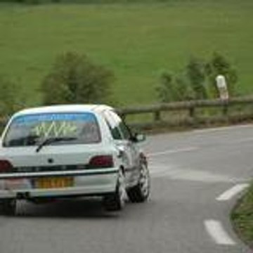 CLIOF2000