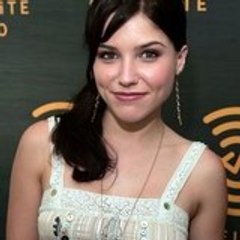 sophiabush54